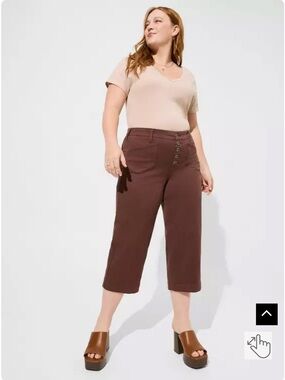 torrid Crop Wide Leg Stretch Twill High Rise Patch Pocket Pant